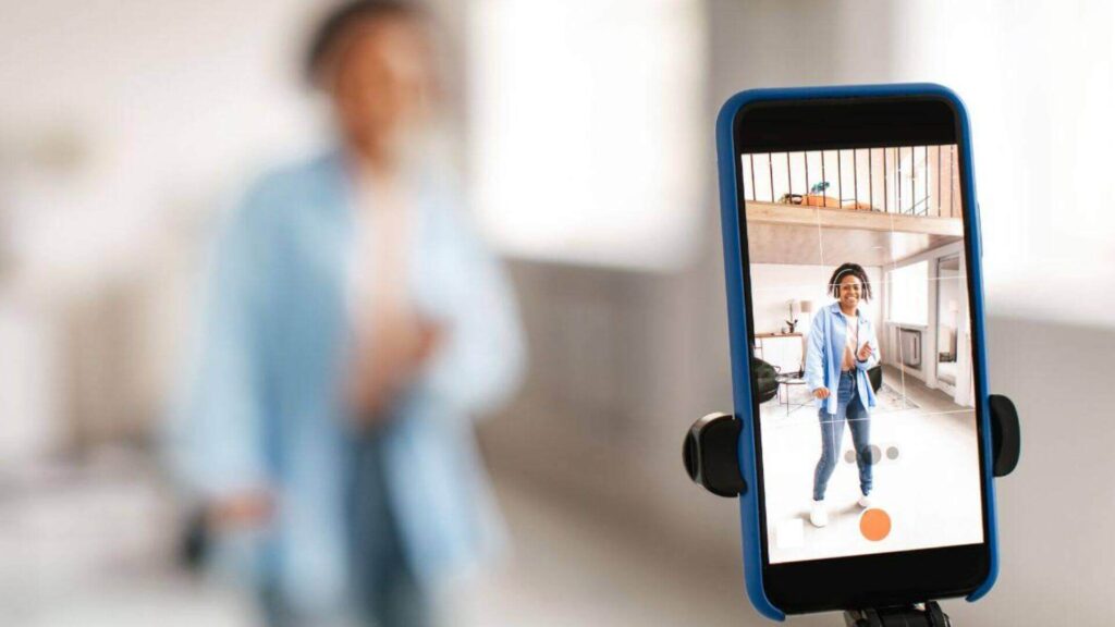 Step-by-step guide to growing Instagram to 10K followers in 2026 with reels strategy, content planning, and analytics dashboard