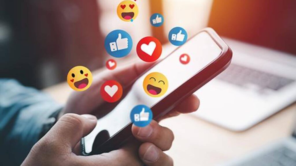 Social media reach mistakes reducing engagement and visibility across platforms